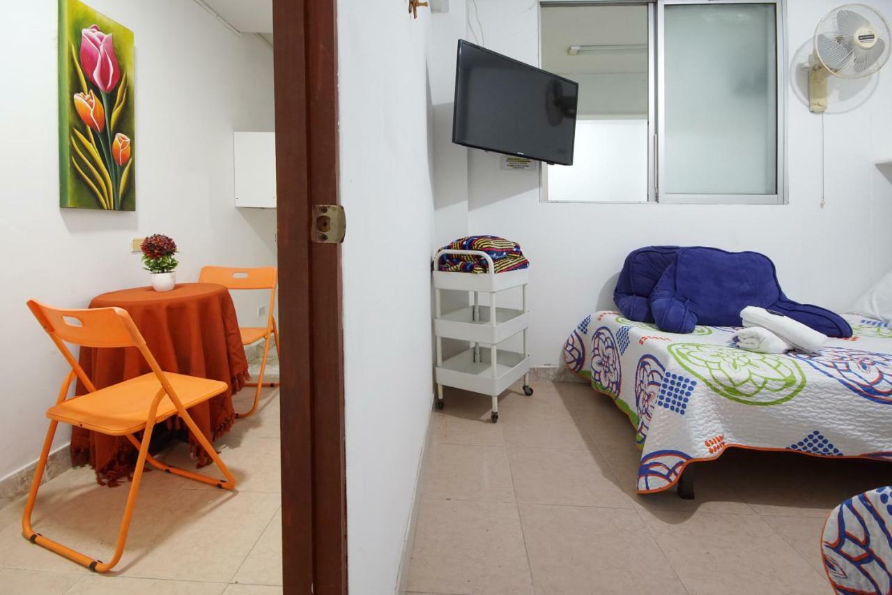 Hostal Tequendama Martha Santamaria Cali Εξωτερικό φωτογραφία